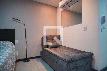 Sala - Quarto de kitnet/studio para alugar com 1 quarto, 26m² em Rio Branco, Porto Alegre