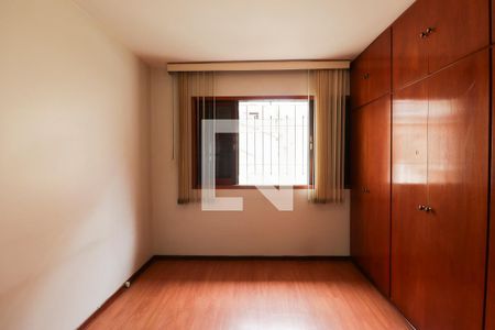 Quarto 1 de casa para alugar com 2 quartos, 70m² em Vila Isolina Mazzei, São Paulo