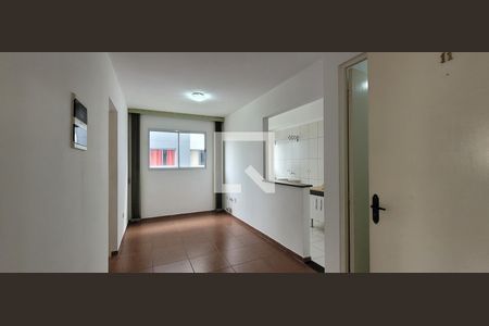 Sala de apartamento para alugar com 3 quartos, 57m² em Vila Miranda, Itaquaquecetuba