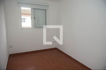 Quarto 1 de apartamento para alugar com 3 quartos, 57m² em Vila Miranda, Itaquaquecetuba