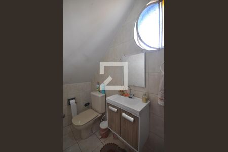 Lavabo de casa à venda com 3 quartos, 180m² em Vila Mazzei, São Paulo