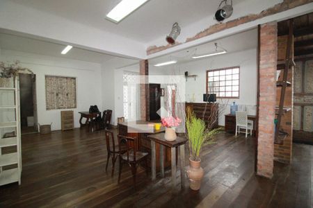 Sala de casa para alugar com 2 quartos, 160m² em Gávea, Rio de Janeiro