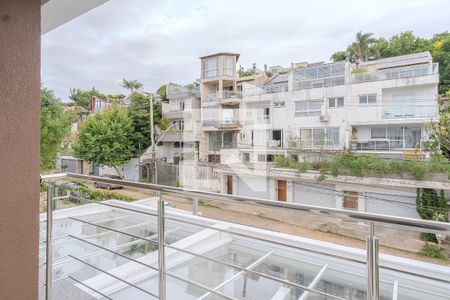 Casa à venda com 284m², 3 quartos e 4 vagas Casa à venda com 284m², 3 quartos e 4 vagasVaranda do Quarto 3