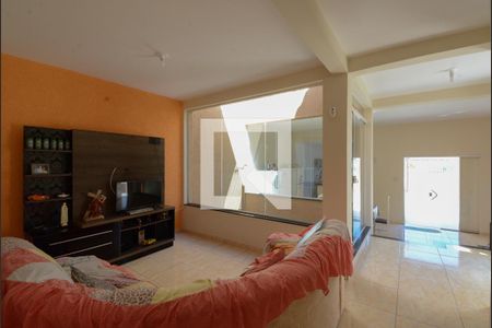 Sala de casa à venda com 2 quartos, 109m² em Nova Petrópolis, São Bernardo do Campo