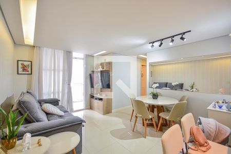 Sala de apartamento à venda com 3 quartos, 70m² em Cidade Ademar, São Paulo