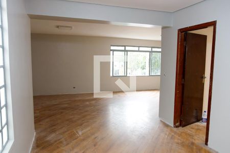 sala de casa para alugar com 3 quartos, 200m² em Umuarama, Osasco