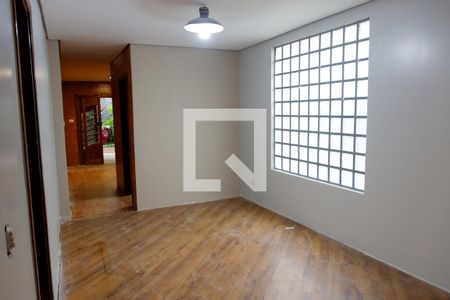 sala de casa para alugar com 3 quartos, 200m² em Umuarama, Osasco