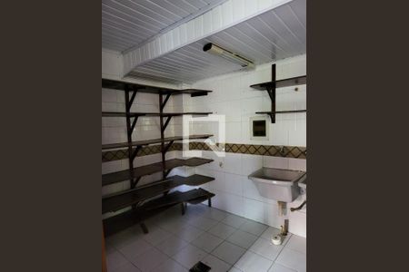 Casa à venda com 5 quartos, 130m² em Engenho do Mato, Niterói