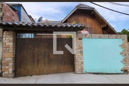 Casa à venda com 5 quartos, 130m² em Engenho do Mato, Niterói