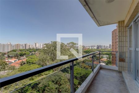 Apartamento à venda com 3 quartos, 185m² em Santo Amaro, São Paulo