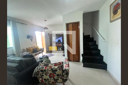 Casa à venda com 3 quartos, 80m² em Vila Mazzei, São Paulo