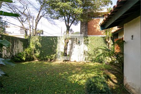 Casa à venda com 4 quartos, 363m² em Chácara Monte Alegre, São Paulo