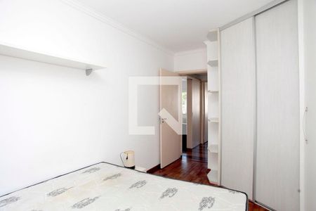 Quarto 1 de apartamento à venda com 2 quartos, 60m² em Petrópolis, Porto Alegre