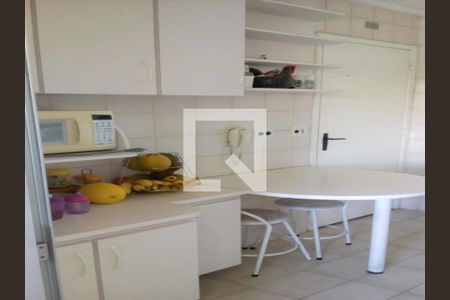 Apartamento à venda com 2 quartos, 100m² em Jardim Cláudia, São Paulo