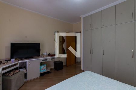 Quarto 1 de casa à venda com 2 quartos, 170m² em Vila Carrão, São Paulo