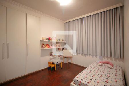 Quarto 2 de apartamento à venda com 4 quartos, 260m² em Santo Antônio, Belo Horizonte