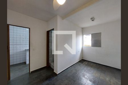 Sala/Quarto de casa para alugar com 1 quarto, 12m² em Jardim Lallo, São Paulo