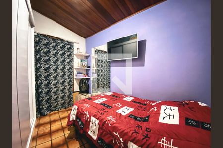 Quarto 3 de casa à venda com 6 quartos, 200m² em Vila Pirajussara, São Paulo