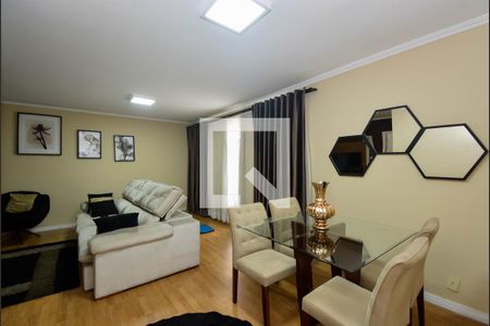 Sala de casa à venda com 3 quartos, 175m² em Parque Santo Antonio, Guarulhos