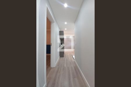 Corredor de apartamento à venda com 2 quartos, 49m² em Jardim Samambaia, Campinas