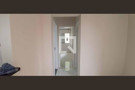 Corredor de apartamento para alugar com 2 quartos, 61m² em Jaguaribe, Osasco