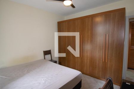 Quarto de apartamento à venda com 1 quarto, 56m² em Ribeira, Rio de Janeiro