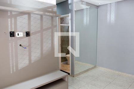 sala de apartamento para alugar com 2 quartos, 57m² em Umuarama, Osasco