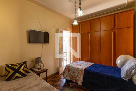 Quarto 1 de apartamento para alugar com 2 quartos, 87m² em Centro Histórico, Porto Alegre