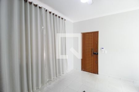 Sala de casa para alugar com 3 quartos, 250m² em Granada, Uberlândia