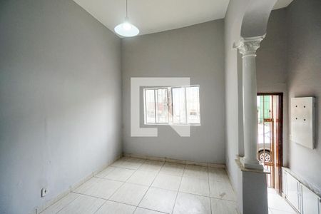 Sala de casa para alugar com 1 quarto, 65m² em Guaiauna, São Paulo