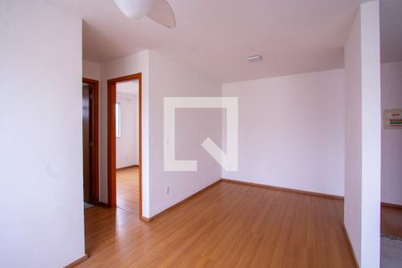 Sala de apartamento para alugar com 2 quartos, 70m² em Colubande, São Gonçalo