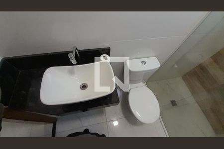 Quarto 3 - Banheiro de casa para alugar com 3 quartos, 142m² em Guilhermina, Praia Grande