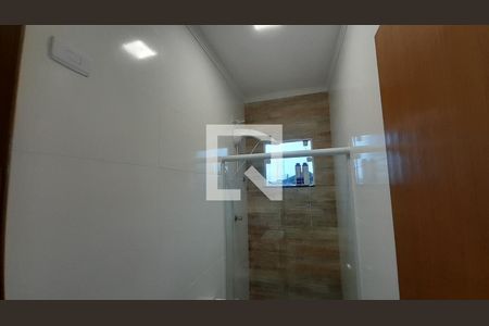 Quarto 3 - Banheiro de casa para alugar com 3 quartos, 142m² em Guilhermina, Praia Grande