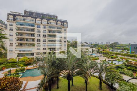 Vista da Varanda de apartamento à venda com 3 quartos, 220m² em Alto de Pinheiros, São Paulo