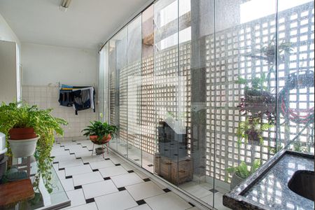 Apartamento à venda com 274m², 2 quartos e 1 vaga Apartamento à venda com 274m², 2 quartos e 1 vagaÁrea de Serviço