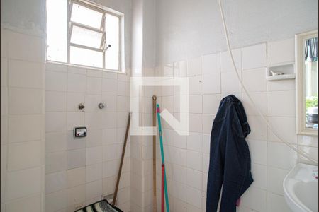 Apartamento à venda com 274m², 2 quartos e 1 vaga Apartamento à venda com 274m², 2 quartos e 1 vagaBanheiro de serviço