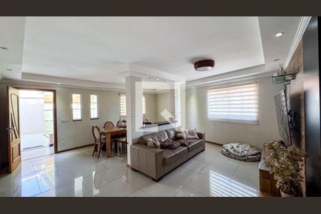 Casa à venda com 4 quartos, 280m² em Fonseca, Niterói