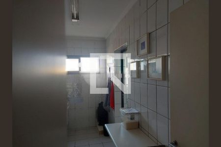 Apartamento à venda com 2 quartos, 61m² em Vila Bertioga, São Paulo