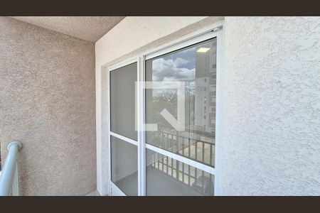 Varanda de apartamento para alugar com 2 quartos, 37m² em Lapa de Baixo, São Paulo