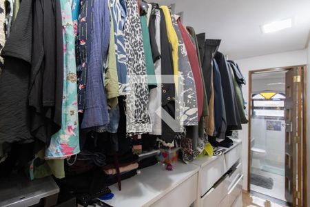 Closet da Suíte de casa à venda com 2 quartos, 125m² em Jardim Terezopolis, Guarulhos