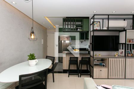 Sala de apartamento à venda com 2 quartos, 65m² em Vila Esperança, São Paulo