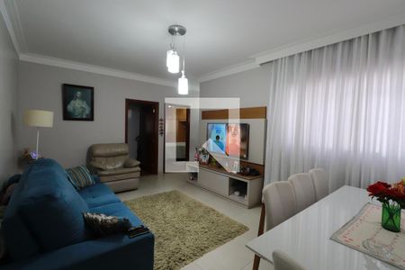 Sala de casa à venda com 2 quartos, 200m² em Vila Santo Estevão, São Paulo