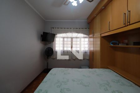 Quarto 1 de casa à venda com 2 quartos, 200m² em Vila Santo Estevão, São Paulo