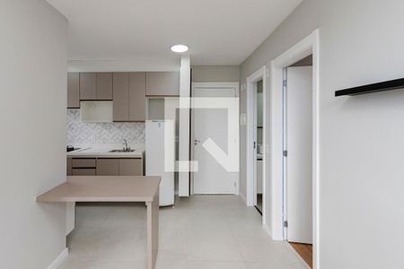 Sala de apartamento para alugar com 2 quartos, 34m² em Santo Amaro, São Paulo