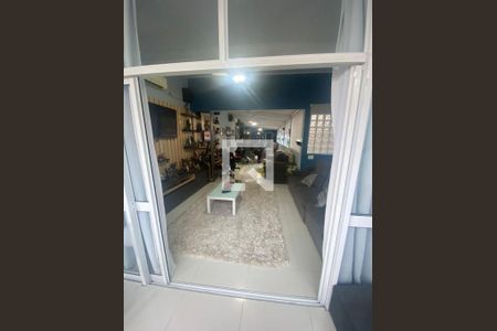 Casa à venda com 3 quartos, 320m² em Vila Caju, São Paulo