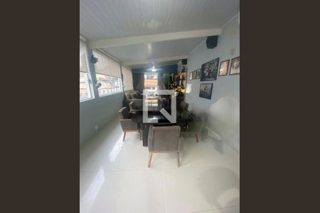 Casa à venda com 3 quartos, 320m² em Vila Caju, São Paulo