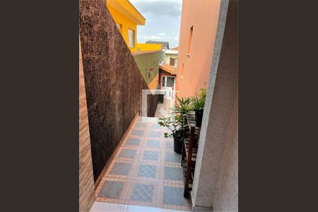 Casa à venda com 3 quartos, 180m² em Jardim Santa Mena, Guarulhos