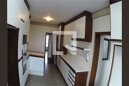 Apartamento à venda com 4 quartos, 311m² em Vila Sofia, São Paulo