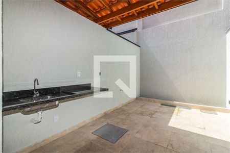 Casa à venda com 3 quartos, 117m² em Vila Vitorio Mazzei, São Paulo