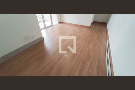 Sala de apartamento à venda com 2 quartos, 58m² em Km 18, Osasco